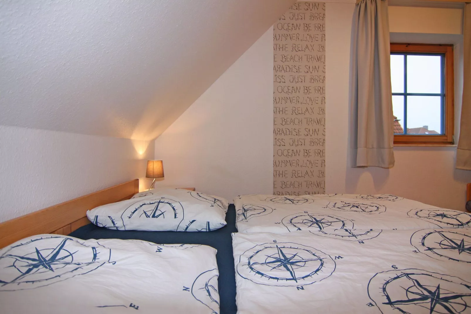 Kiebitzweg 12a Lichtblick DG-Bedroom