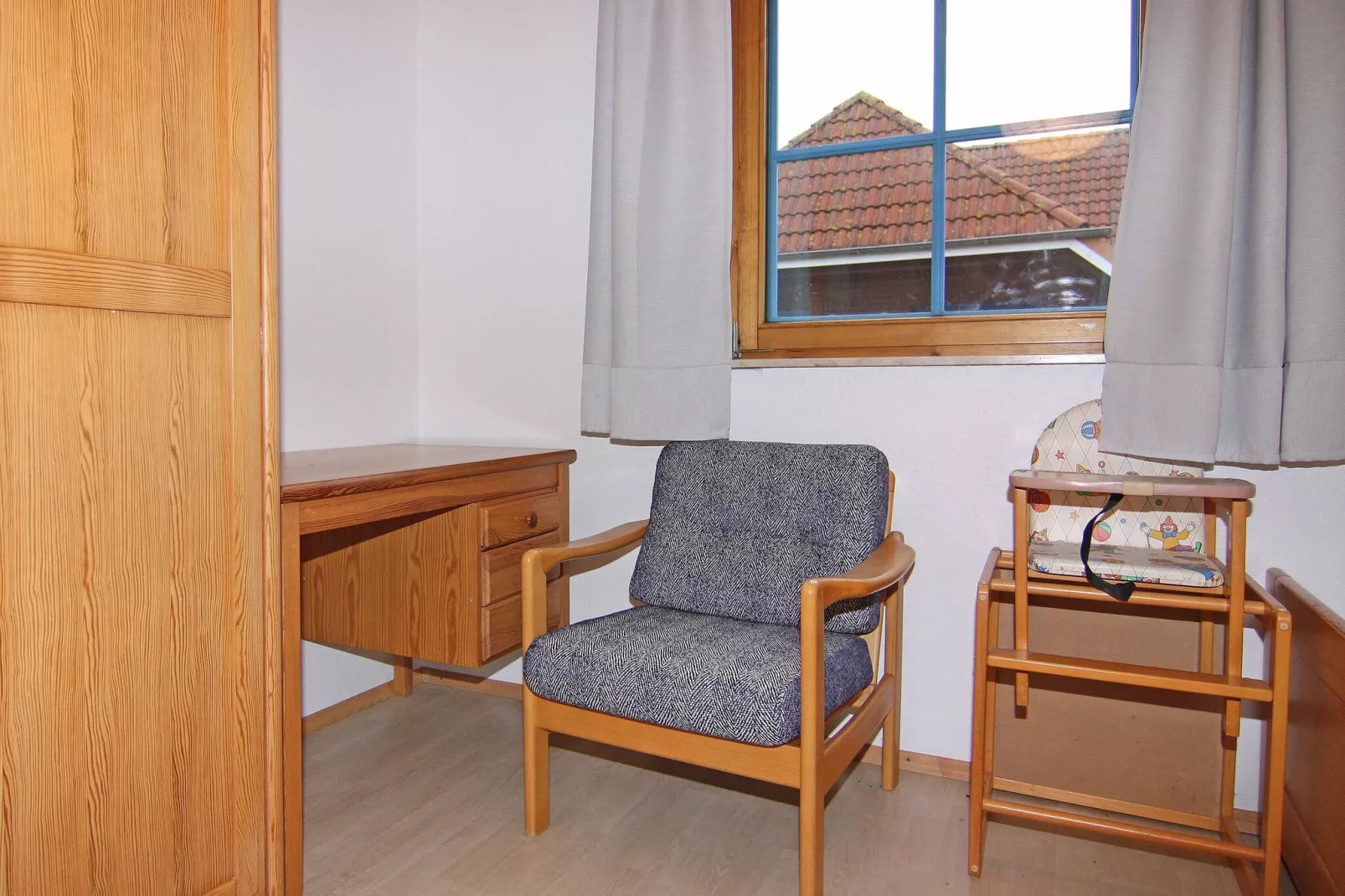 Kiebitzweg 12a Lichtblick DG-Bedroom