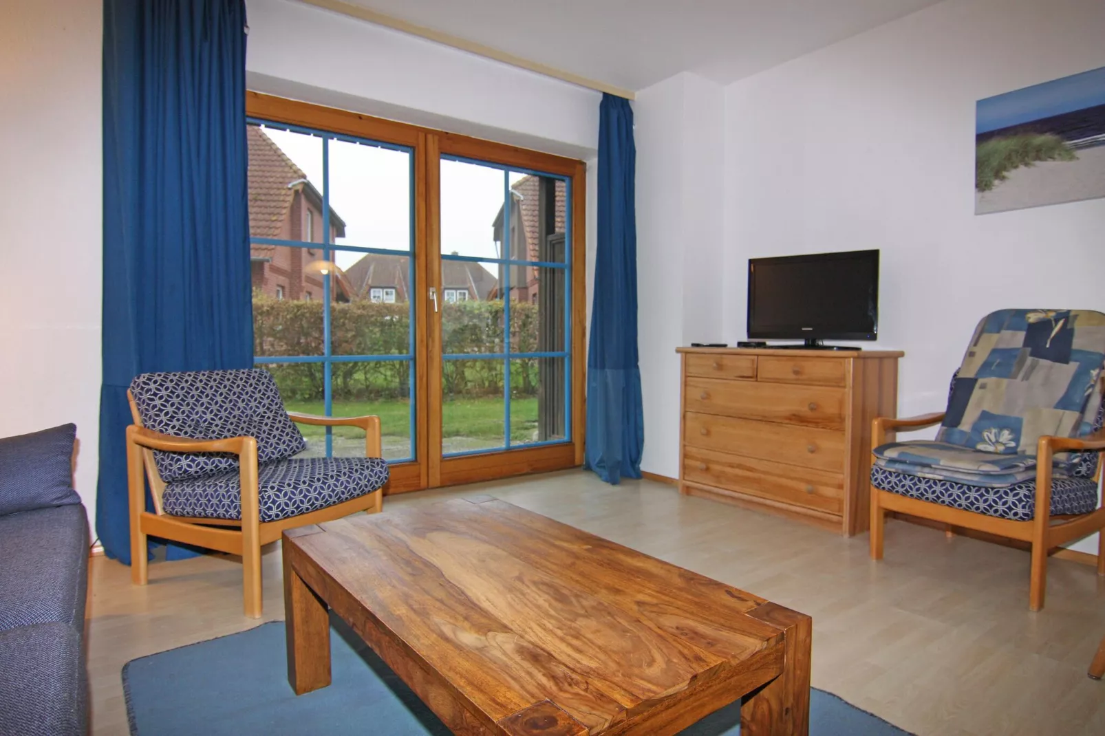 Kiebitzweg 12a EG Sonnenuhr-Living room