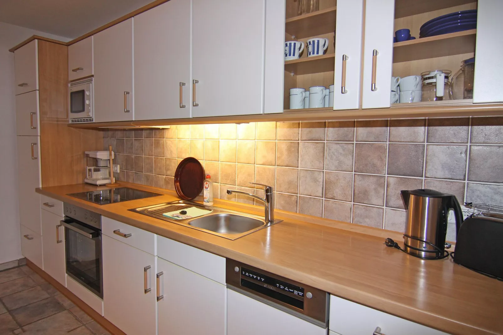 Schlagsdorf 40 EG Feldblick-Kitchen