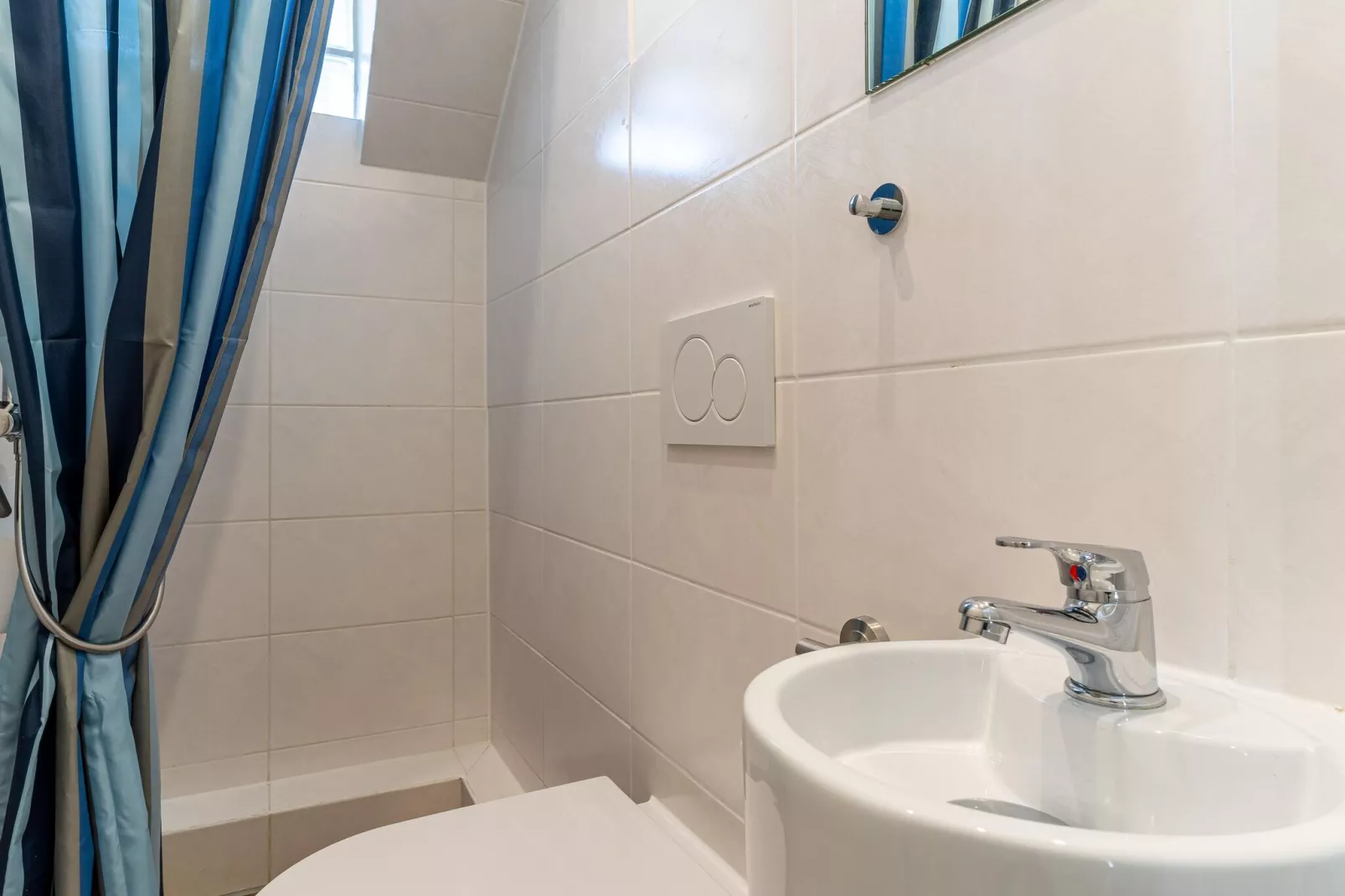Storchenhorst 4 Personen-Bathroom