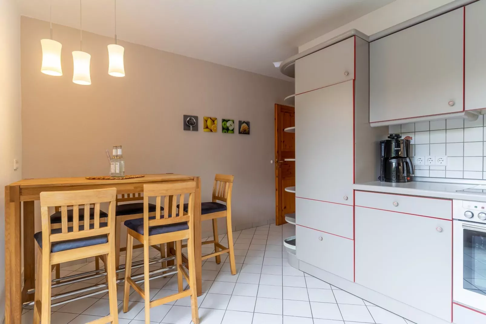 Eiderseeschwalbe IV-Kitchen