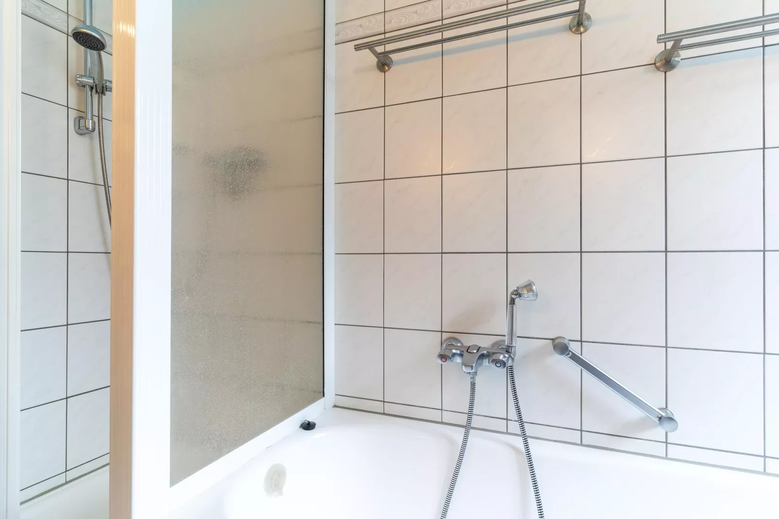 Eiderseeschwalbe IV-Bathroom
