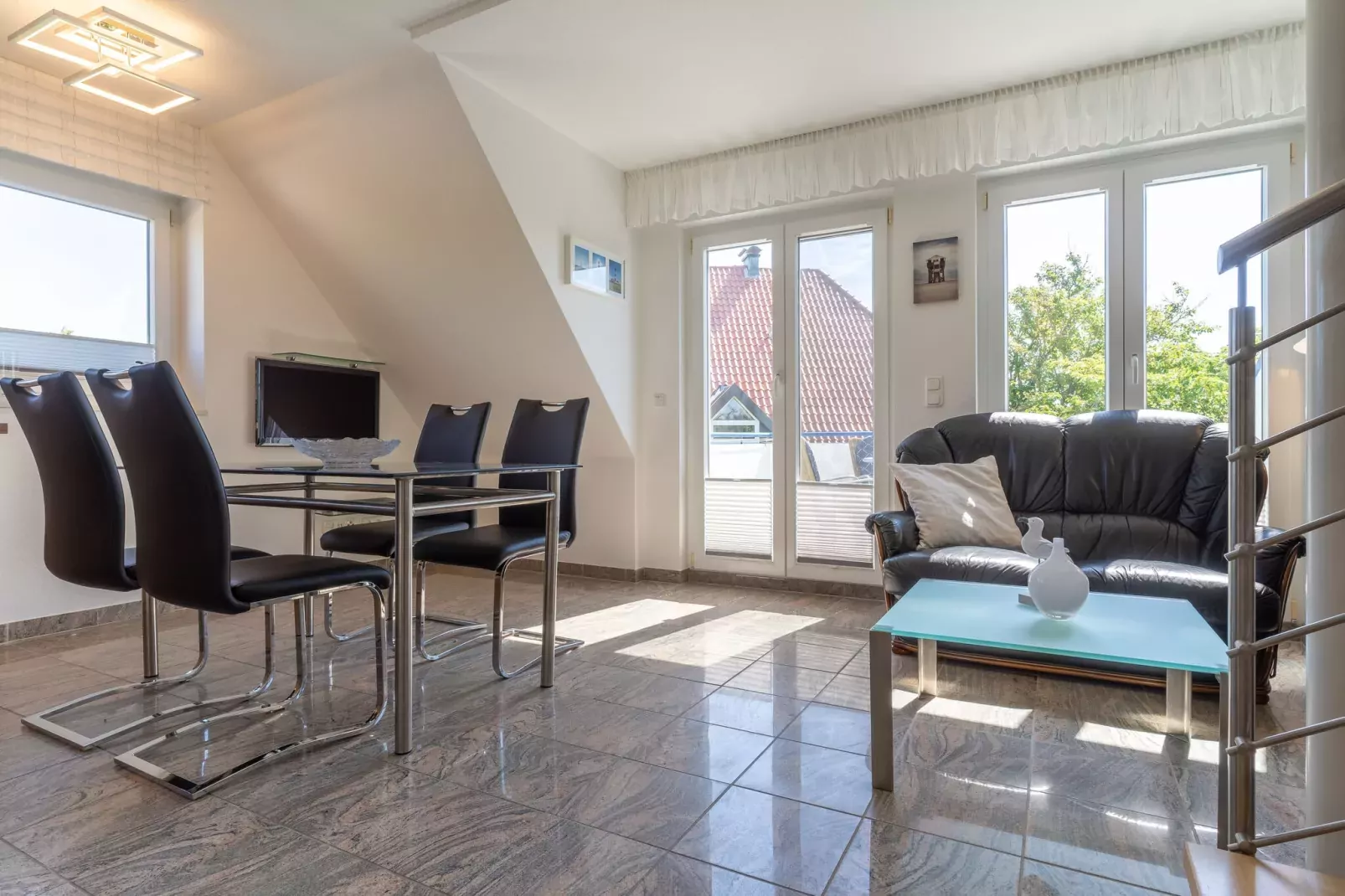 Haus Eriel OG links-Dining room