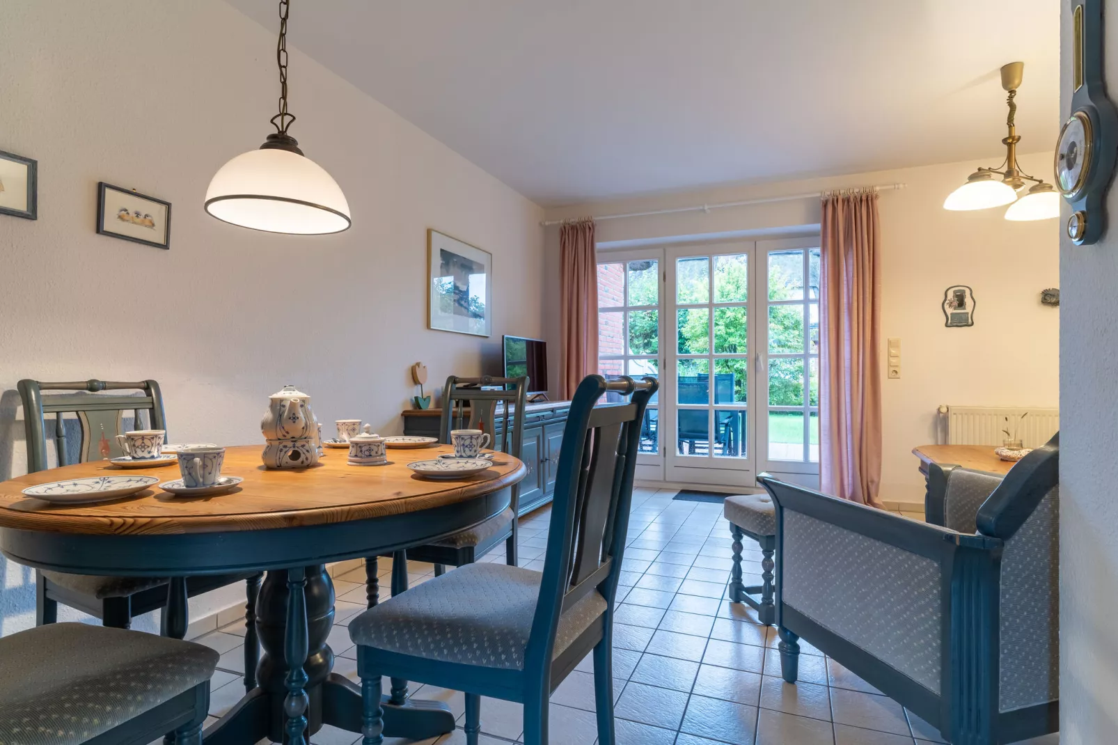 Friesenhüs App 5-Dining room