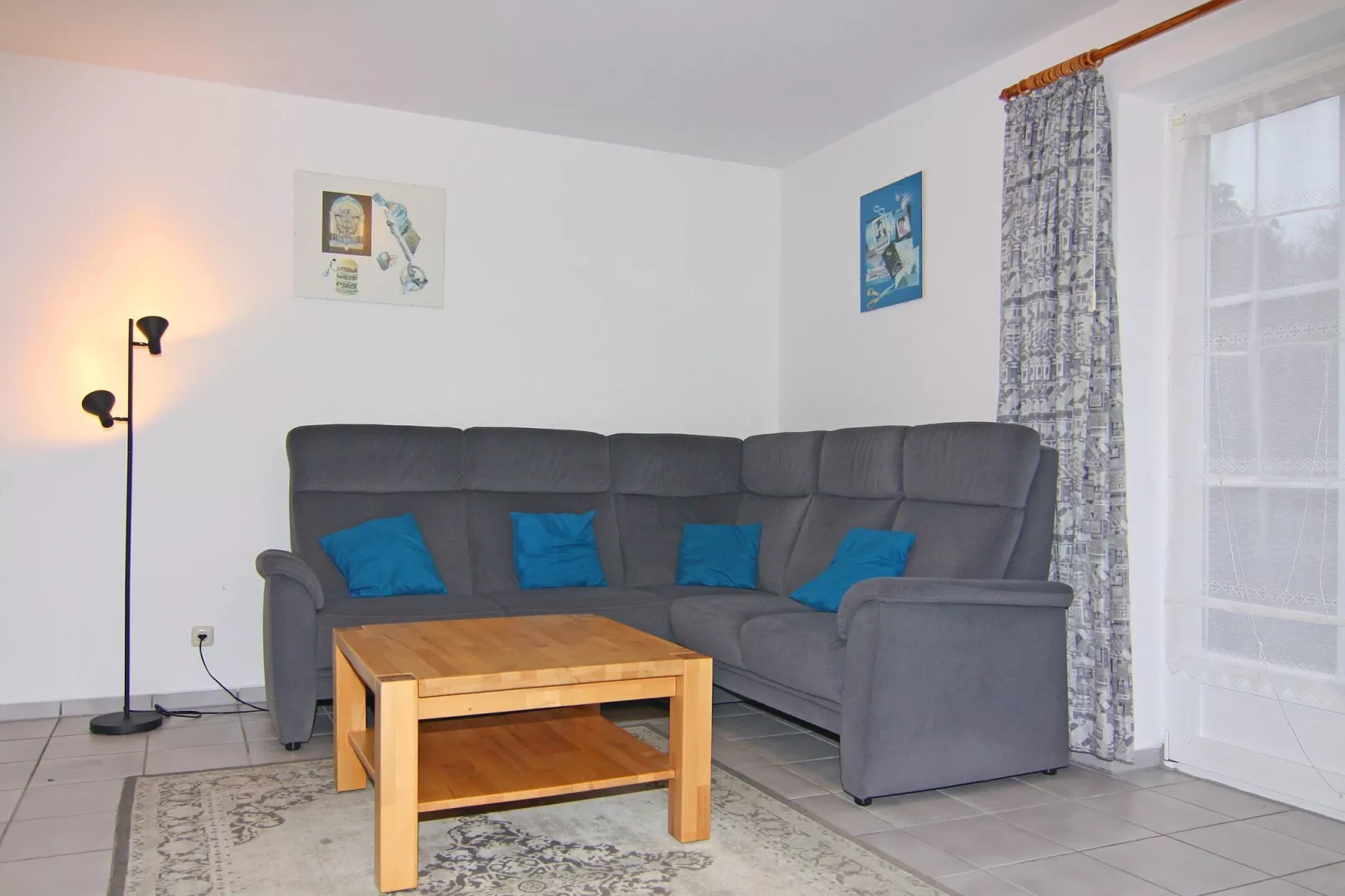 In 6a EG 70 qm-Living room