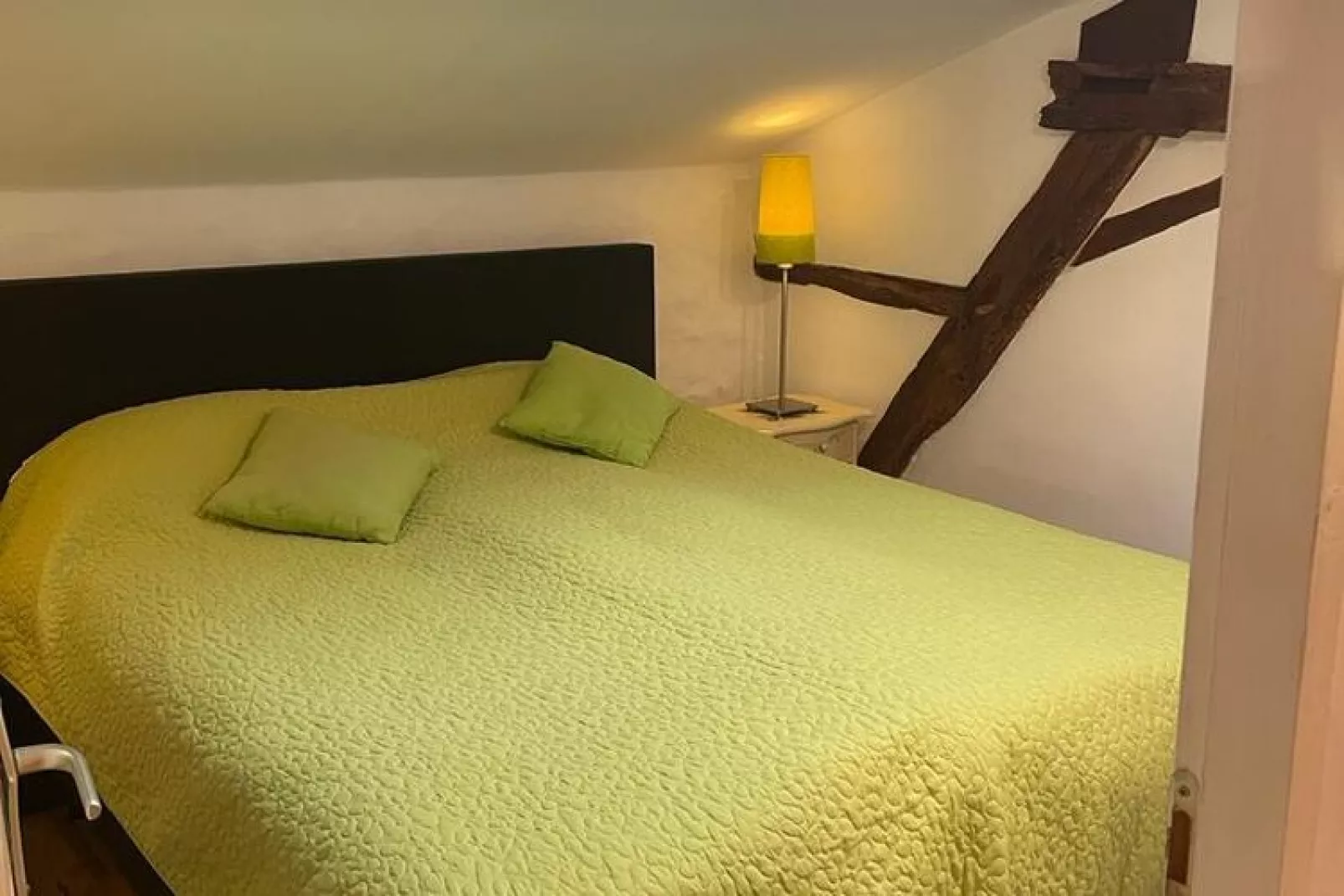Entre le Gers et les Pyrénées XII-Bedroom