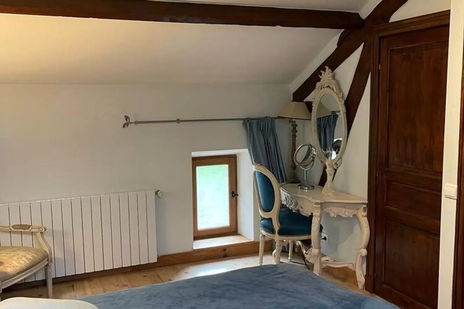 Entre le Gers et les Pyrénées XII-Bedroom