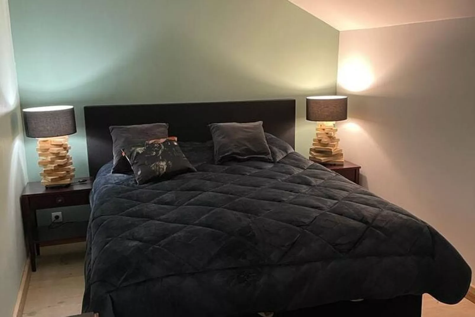 Entre le Gers et les Pyrénées XII-Bedroom
