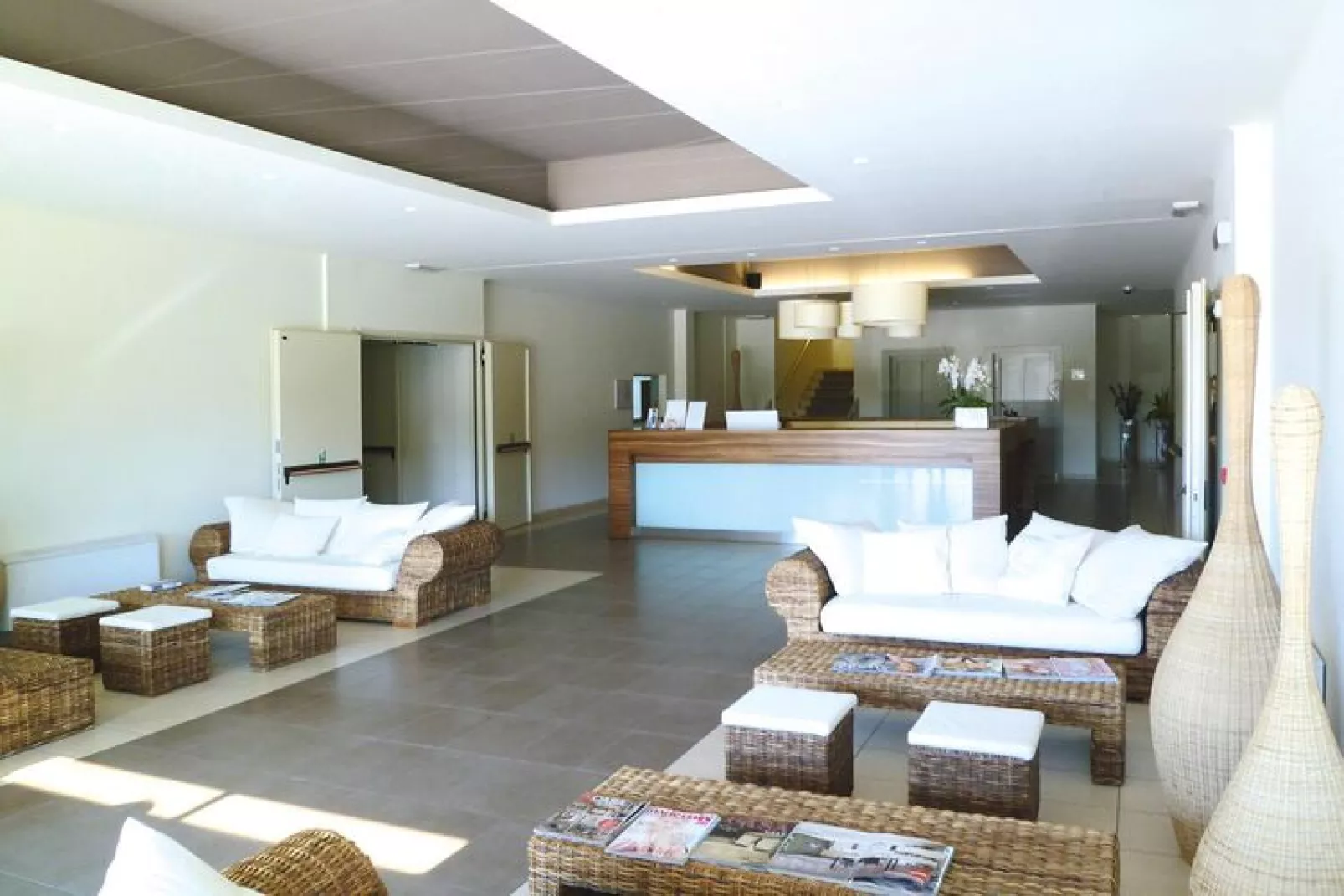 	Residence Riviera Palace Two-room Apartment-Reception hall