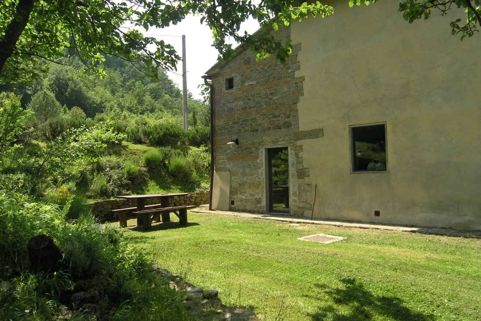 Palazzo-Gardens summer