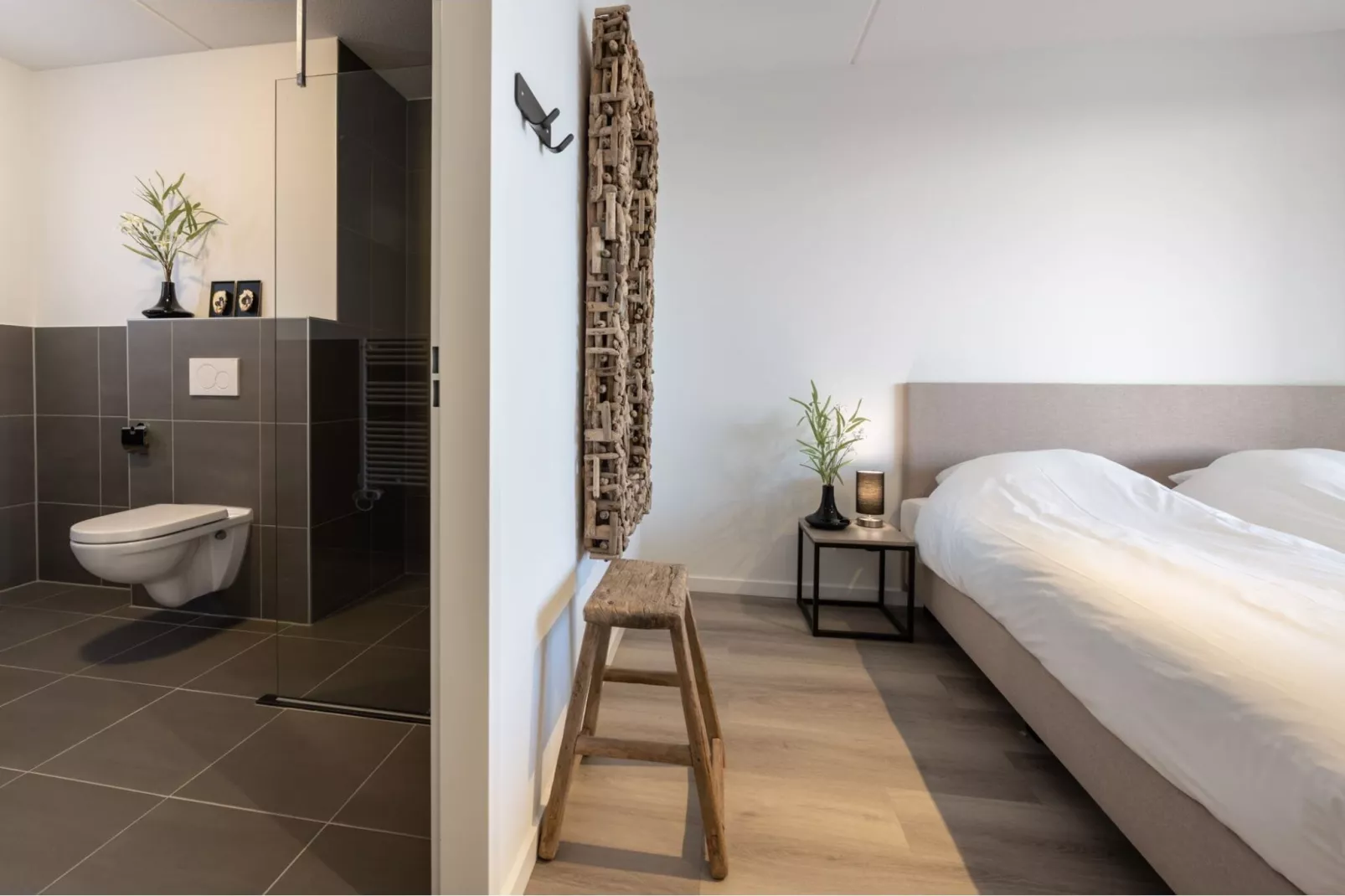 Harbour Loft 1K Residence Marina havenzicht-Bedroom