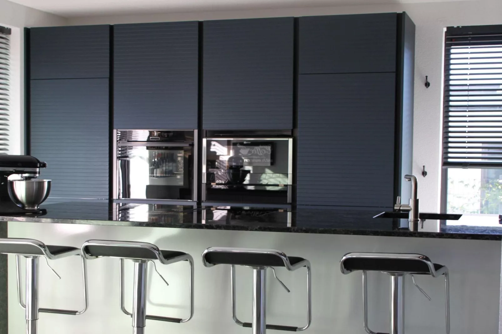 Sara's Boathouse 372-Kitchen