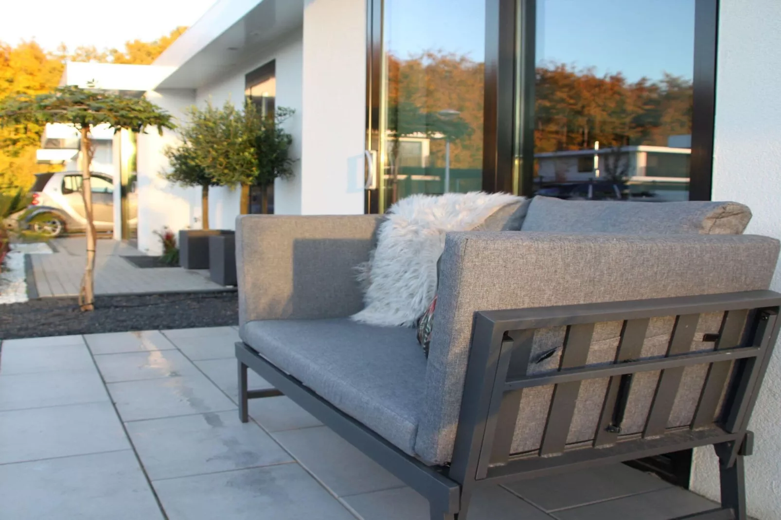 Sara's Boathouse 372-Terrace balcony