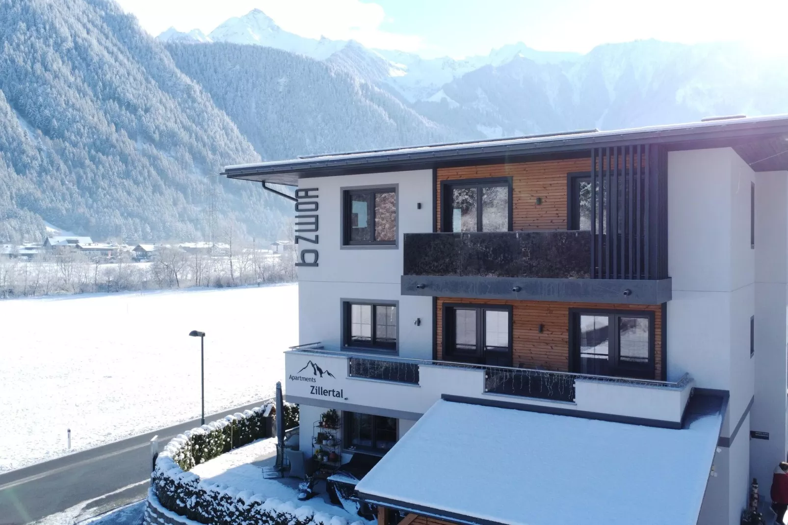Apartments Zillertal 4P-Exterior winter