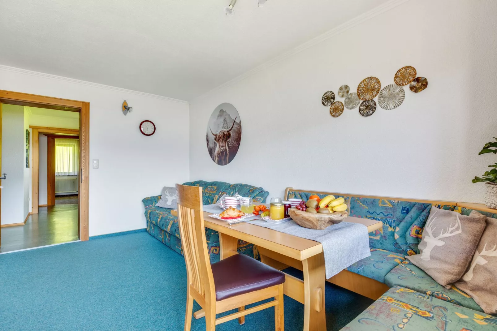 Waldrand-Living room
