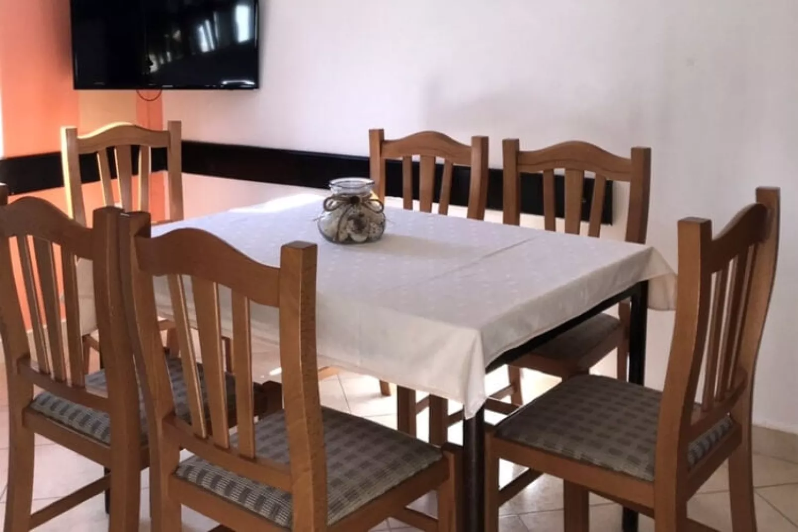 Holiday resort Jezera Village, Jezera-3-Raum-App., C4+2, ca. 45 qm, für 6 Pers.-Dining room