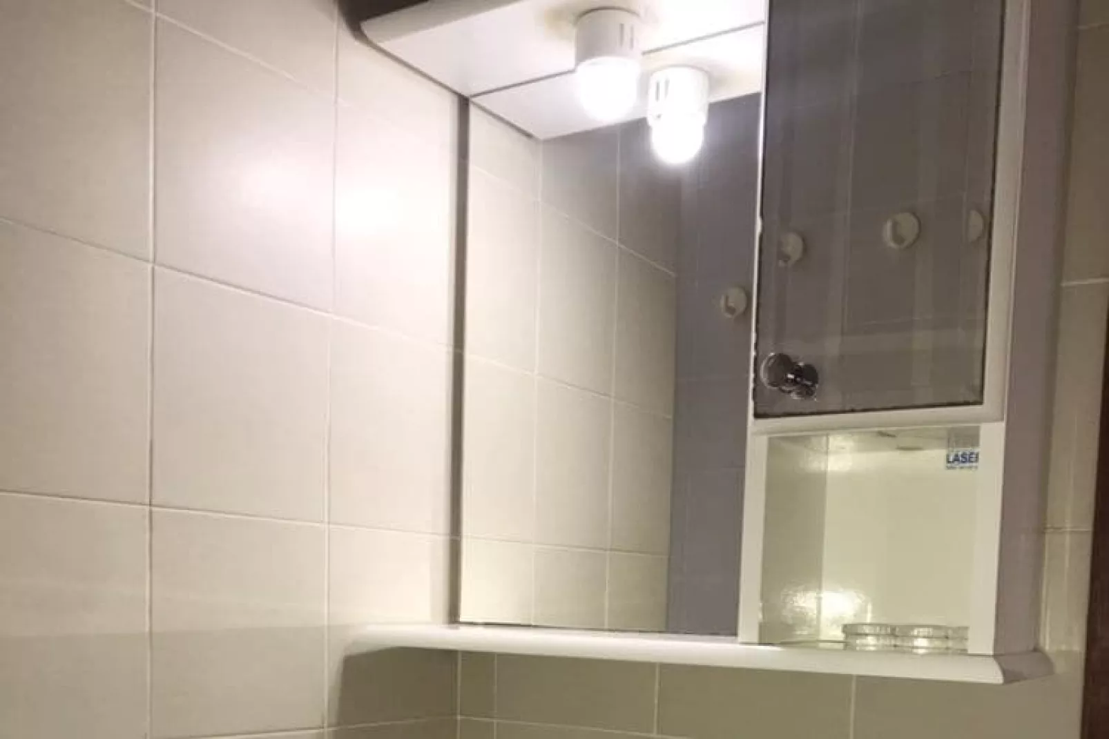 Holiday resort Jezera Village, Jezera-3-Raum-App., C4+2, ca. 45 qm, für 6 Pers.-Bathroom