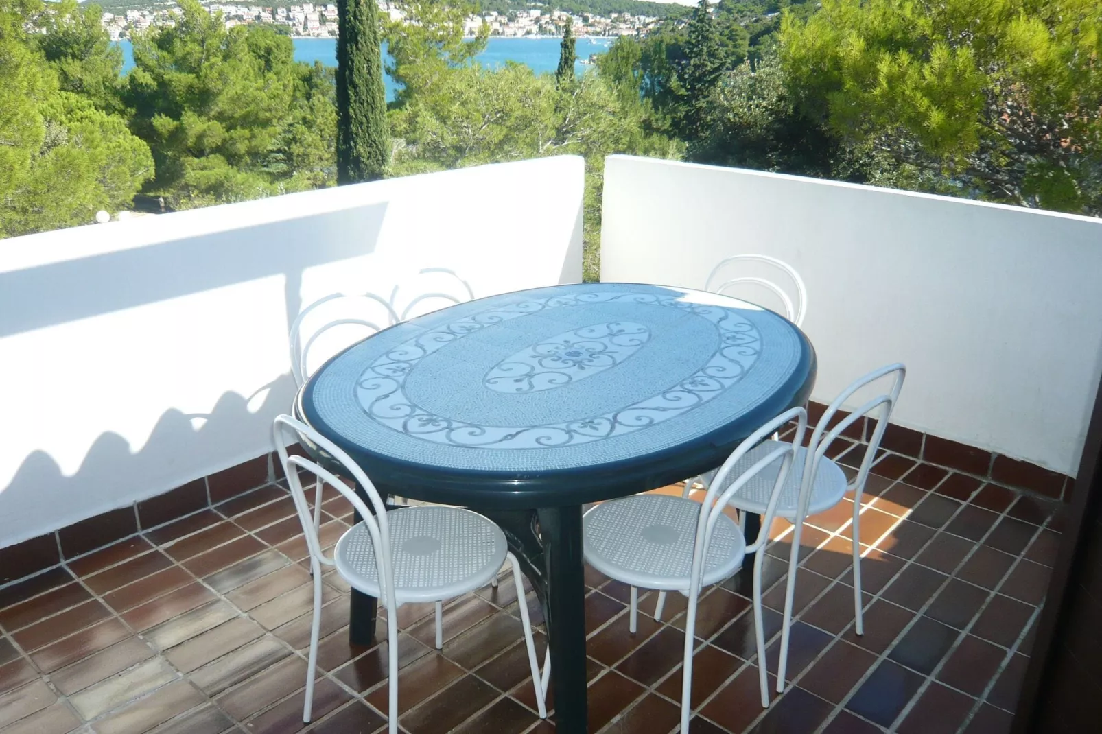 Holiday resort Jezera Village, Jezera-3-Raum-App., C4+2, ca. 45 qm, für 6 Pers.-Terrace balcony