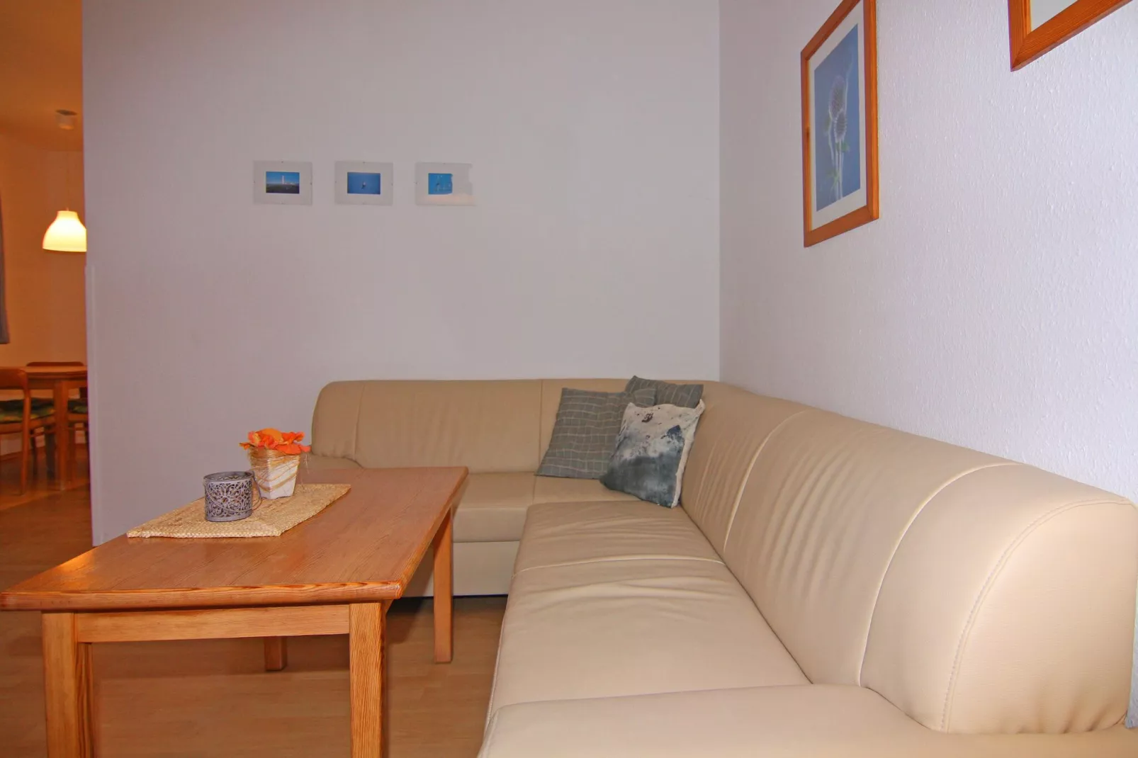 2-Raum App / 48 qm / L36 EG rechts-Living room