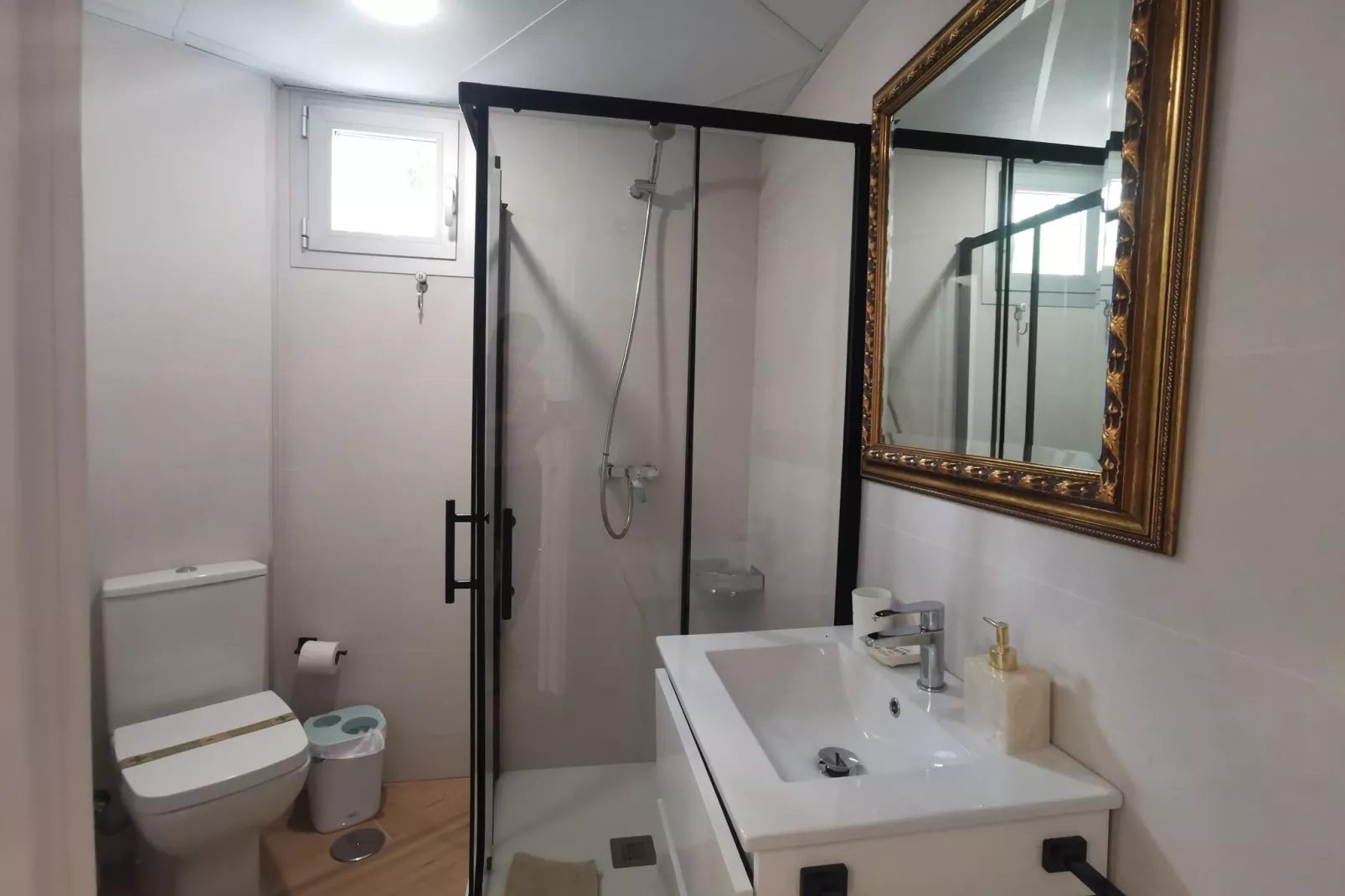 Apartamento Playa Granada Mar de Astrid-Bathroom