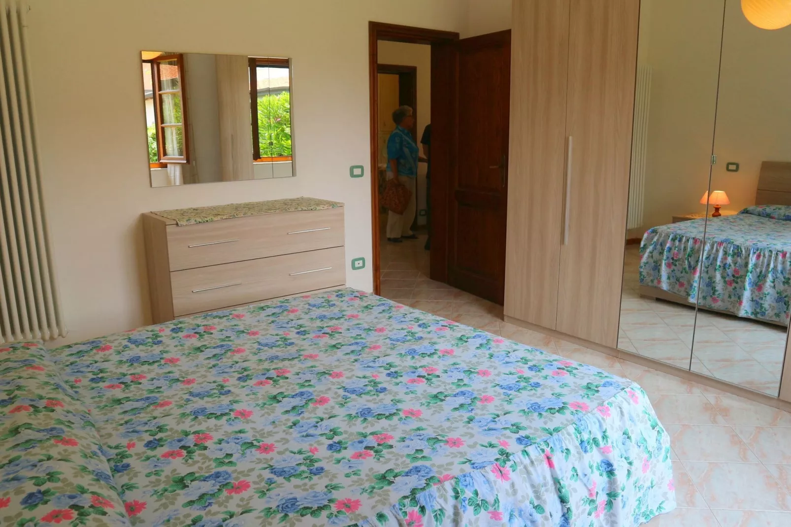 Rosetta-Bedroom
