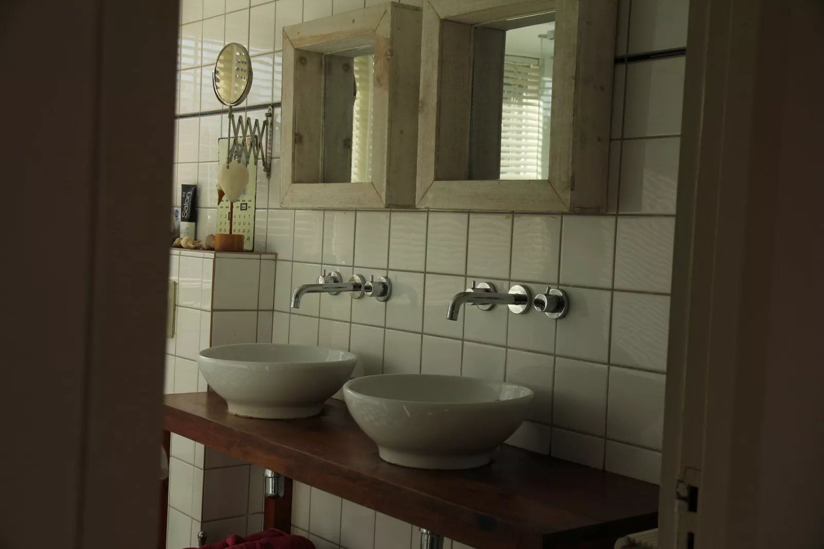 Uilenbergh Bergen-Bathroom