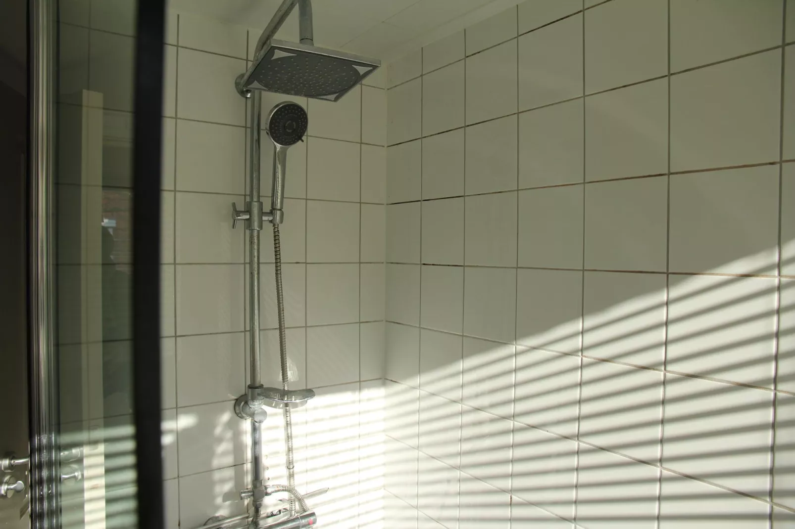 Uilenbergh Bergen-Bathroom