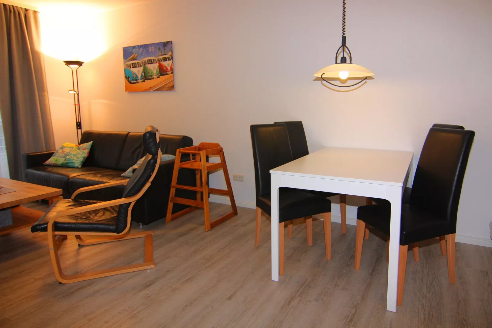 2-Raum-App 48 qm C 21 1 OG-Dining room