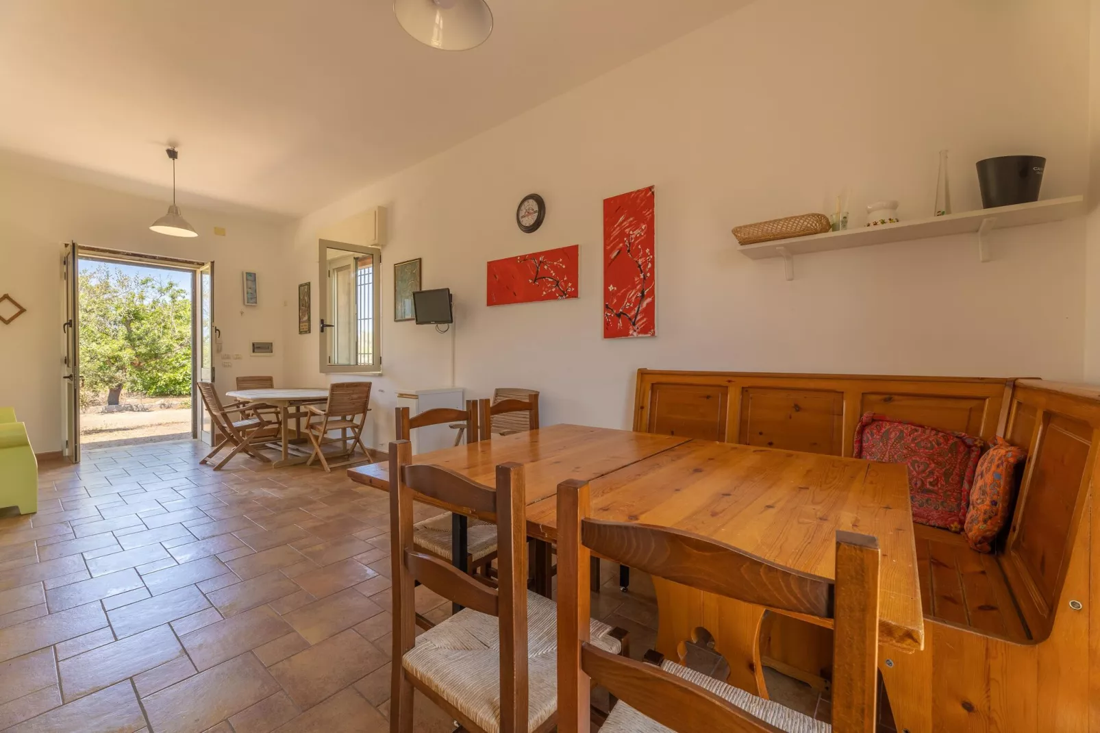 Casa La Bianca-Dining room