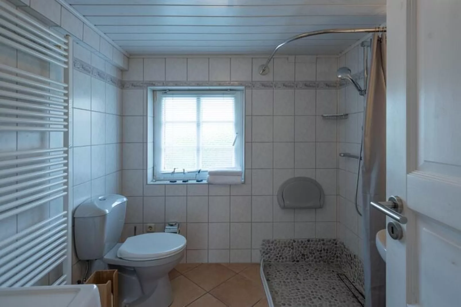 Reethüs Rosengarten in Lehe-Bathroom