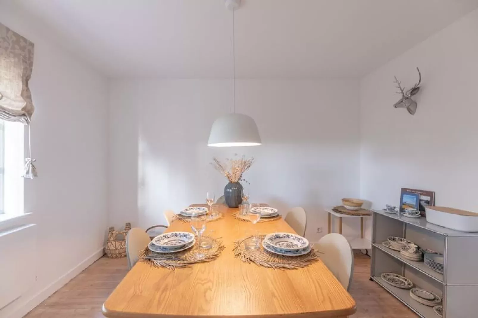 Deichwärterkate in Tetenbüll-Dining room