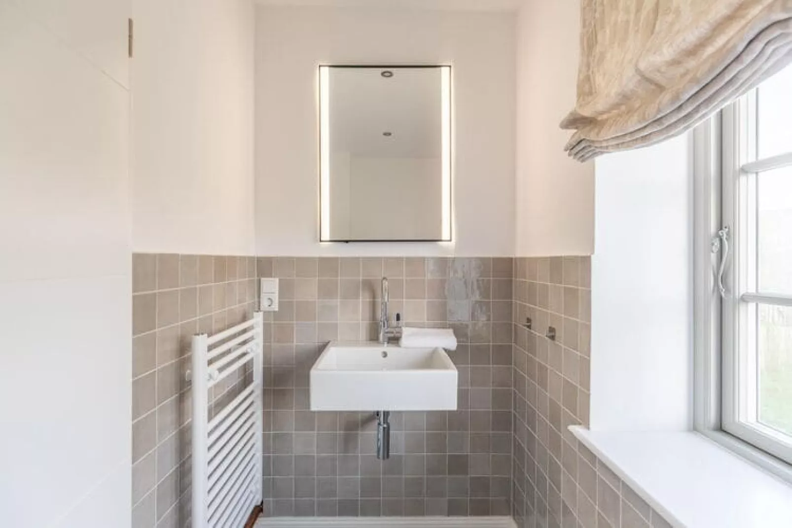 Deichwärterkate in Tetenbüll-Bathroom