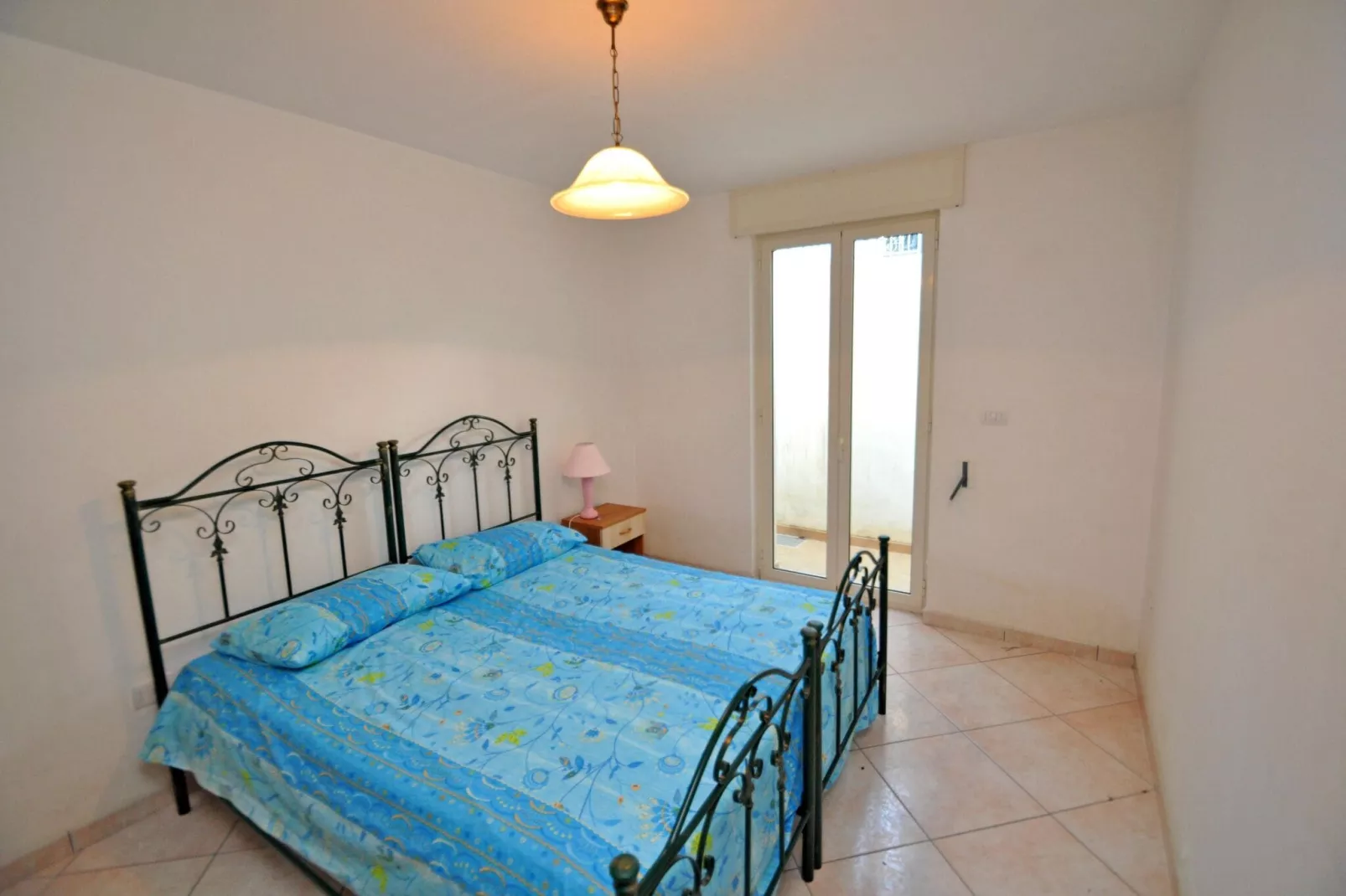 Bianco Azzurro-Bedroom