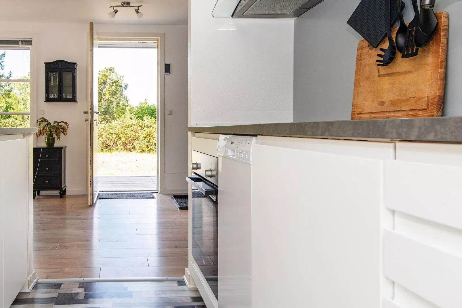 6 person holiday home in Ebeltoft-By Traum-Indoor