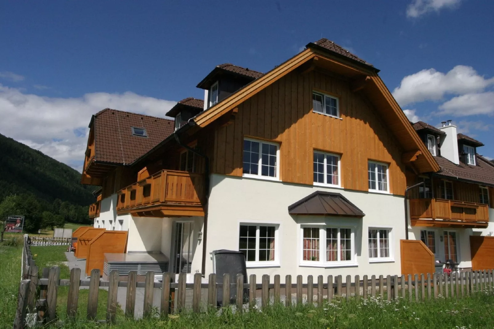 Appartement An der Piste-Exterior summer