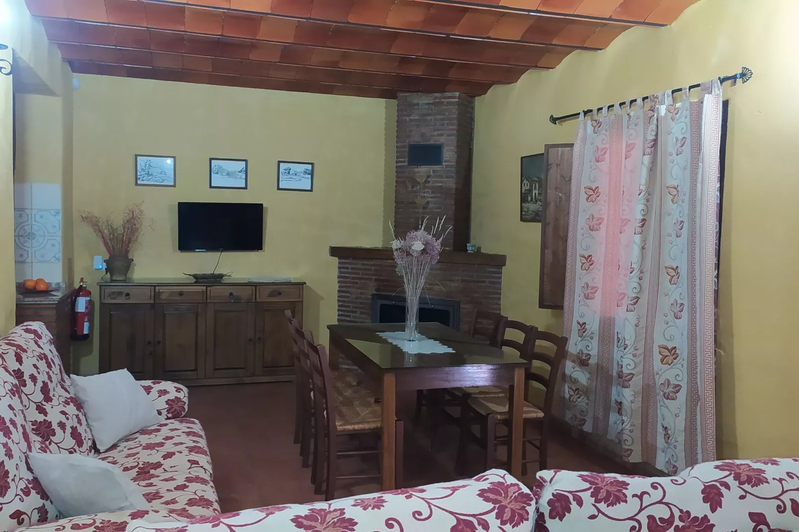 Posada del Silillo-View summer