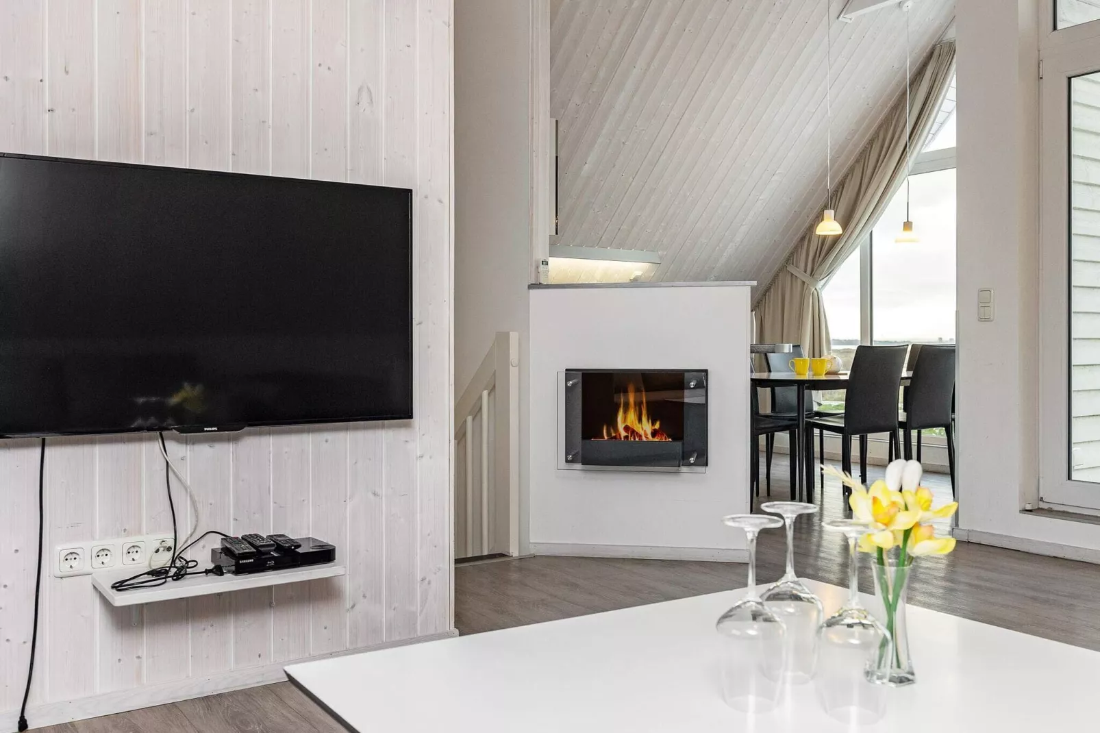 MERKUR 62+58 SW 1.RH.-Intérieur