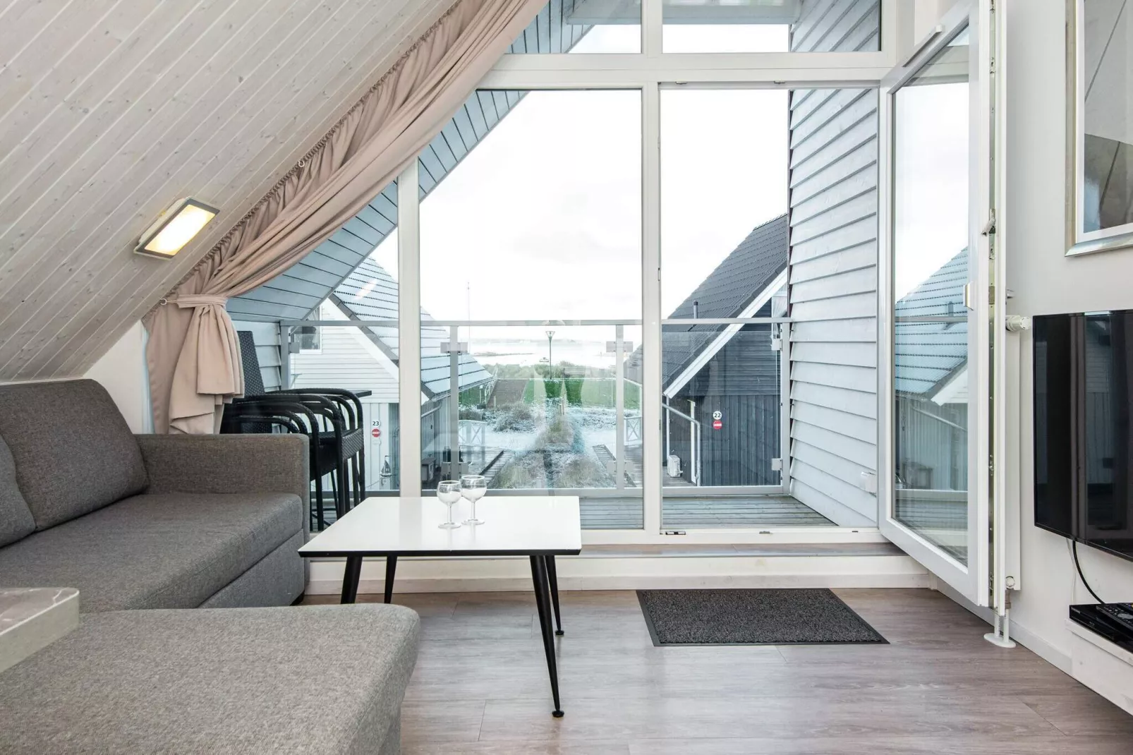 MERKUR 35+33 S DHH 2.+3.RH.-Intérieur
