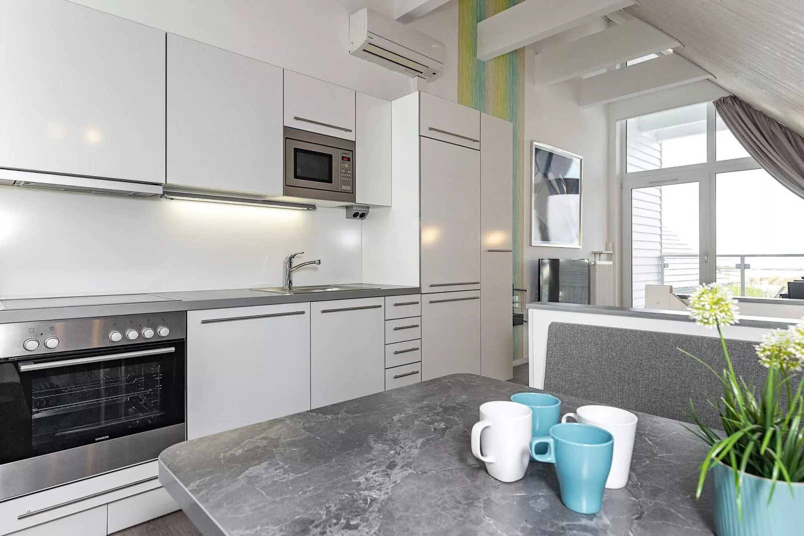 MERKUR 35+33 S DHH 2.+3.RH.-Intérieur