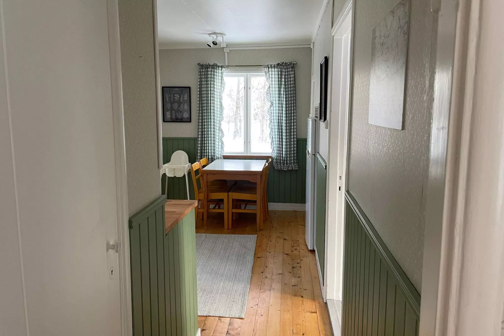 5 person holiday home in STAVSJÖ-By Traum-Indoor