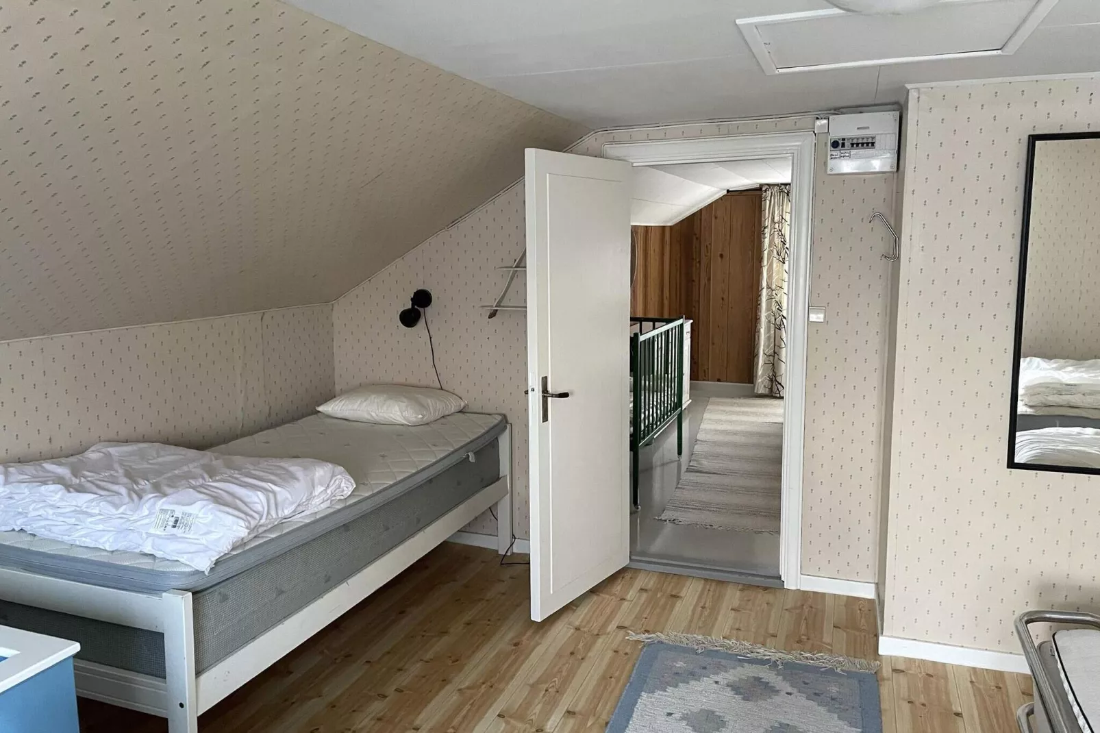 5 person holiday home in STAVSJÖ-By Traum-Indoor