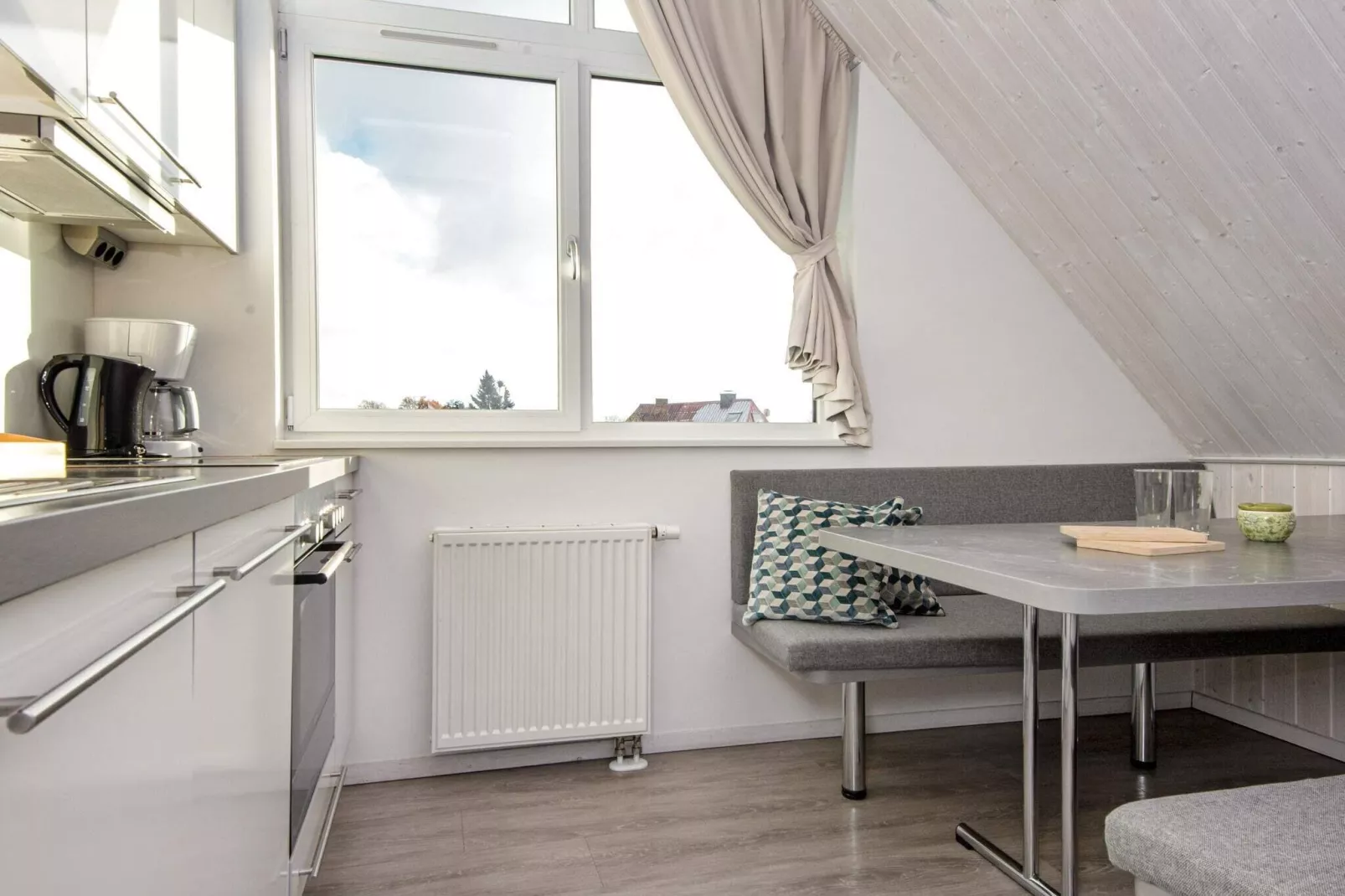 MERKUR 35+33 S DHH 2.+3.RH.-Intérieur
