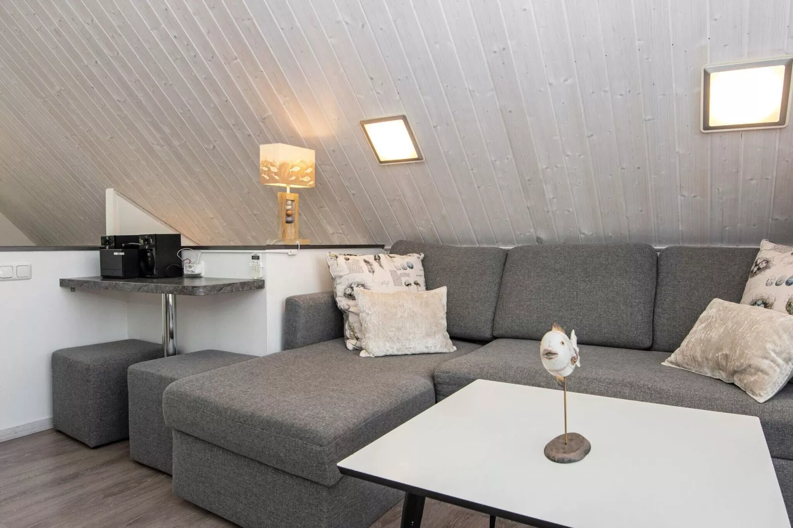 MERKUR 35+33 S DHH 2.+3.RH.-Intérieur
