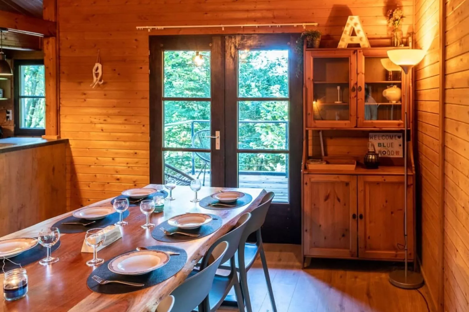 Blue Wood-Dining room