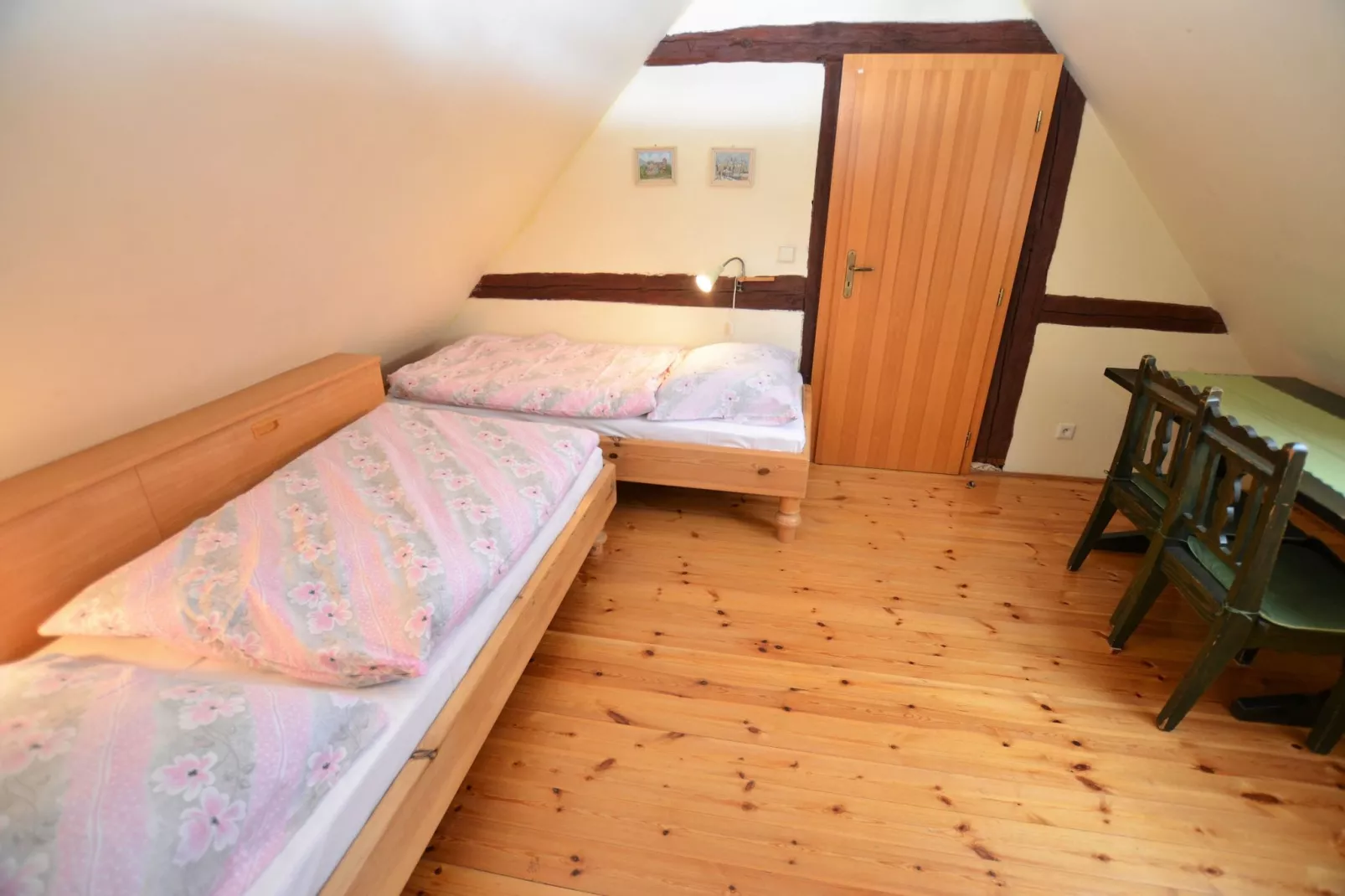 Jitka-Bedroom