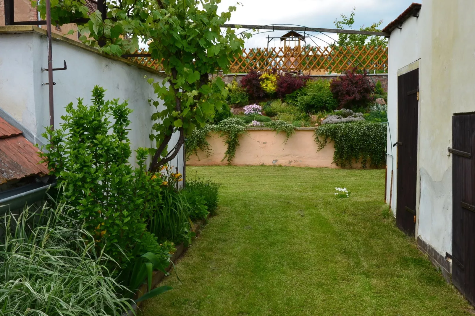 Jitka-Gardens summer
