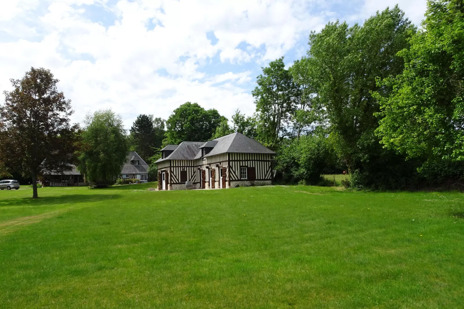 Property in Le Mesnil sur Blangy-Exterior summer