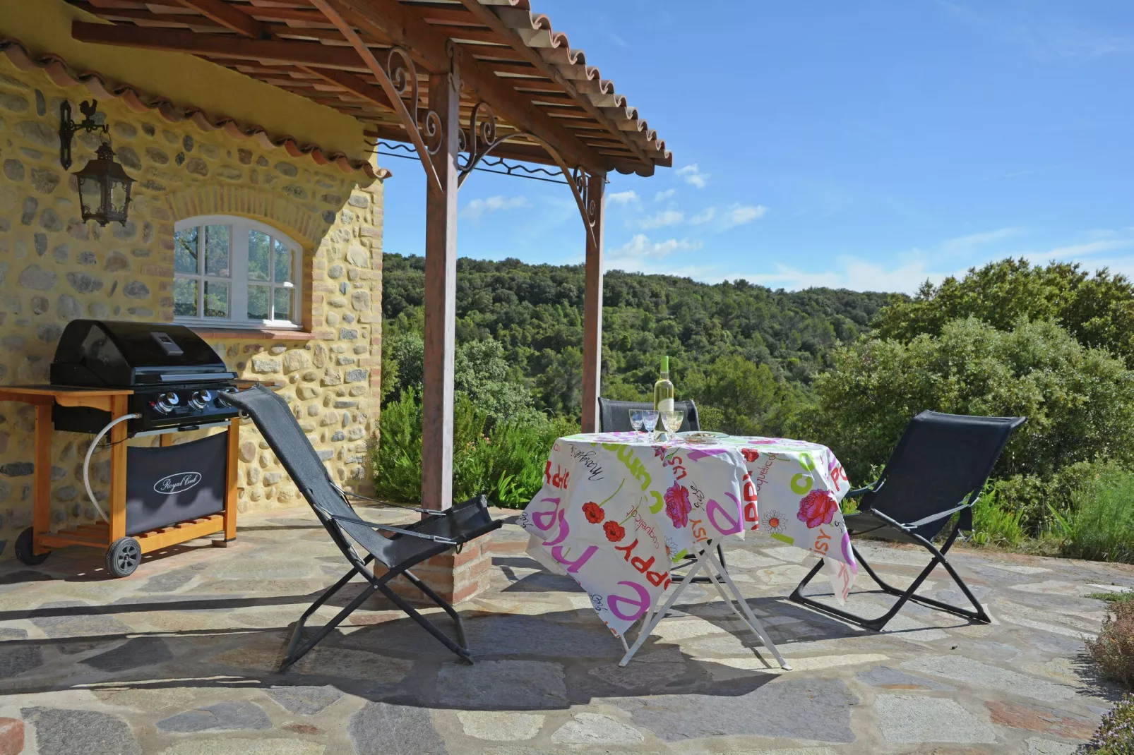 Le Mas Enchanteur-Terrace balcony