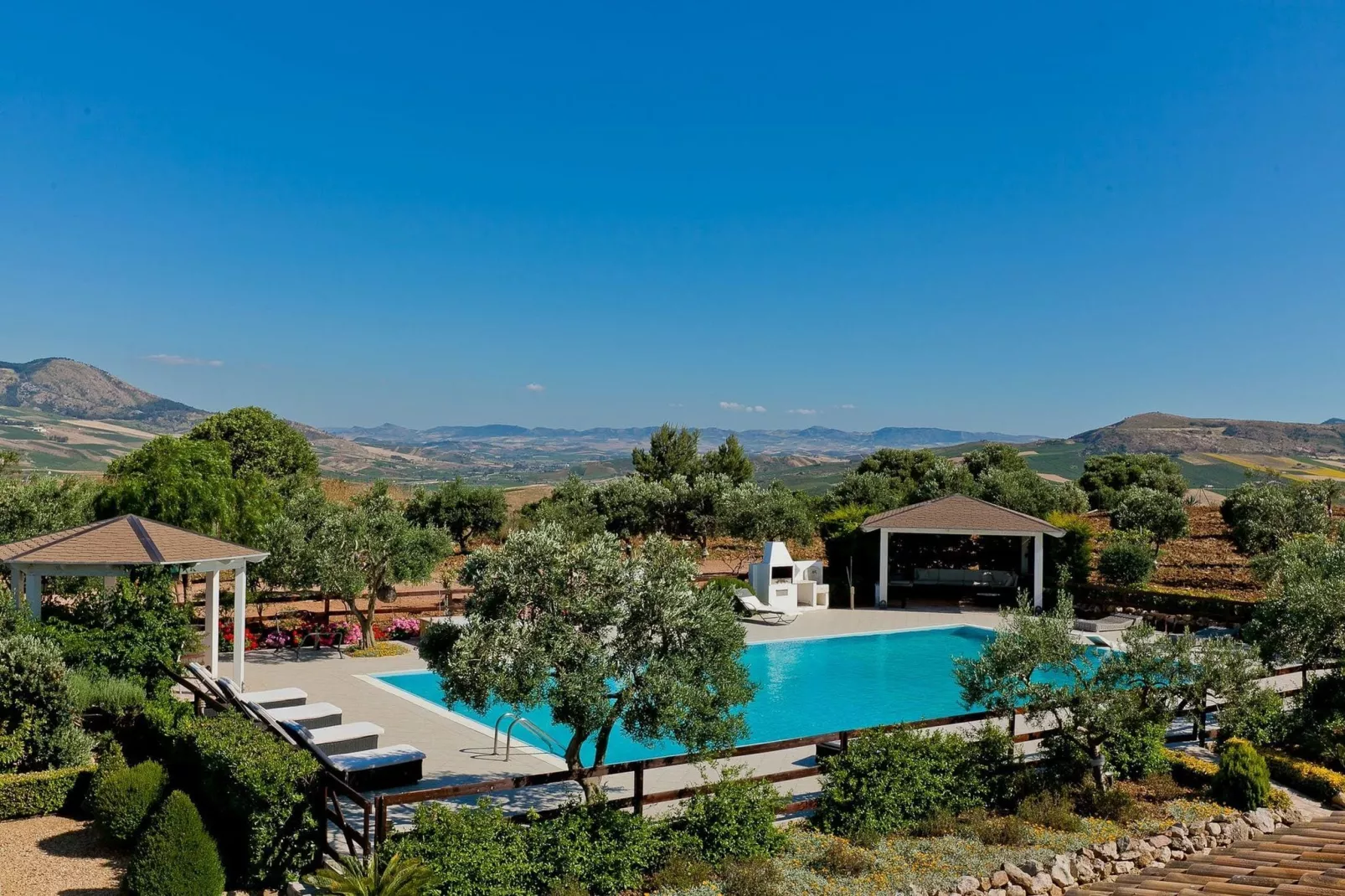 Tenute Aversa-View summer